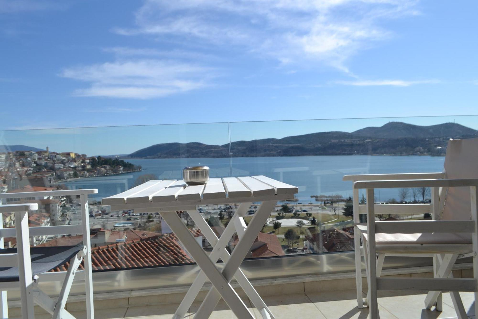 Calm Lake Balcony Kastoria Eksteriør billede