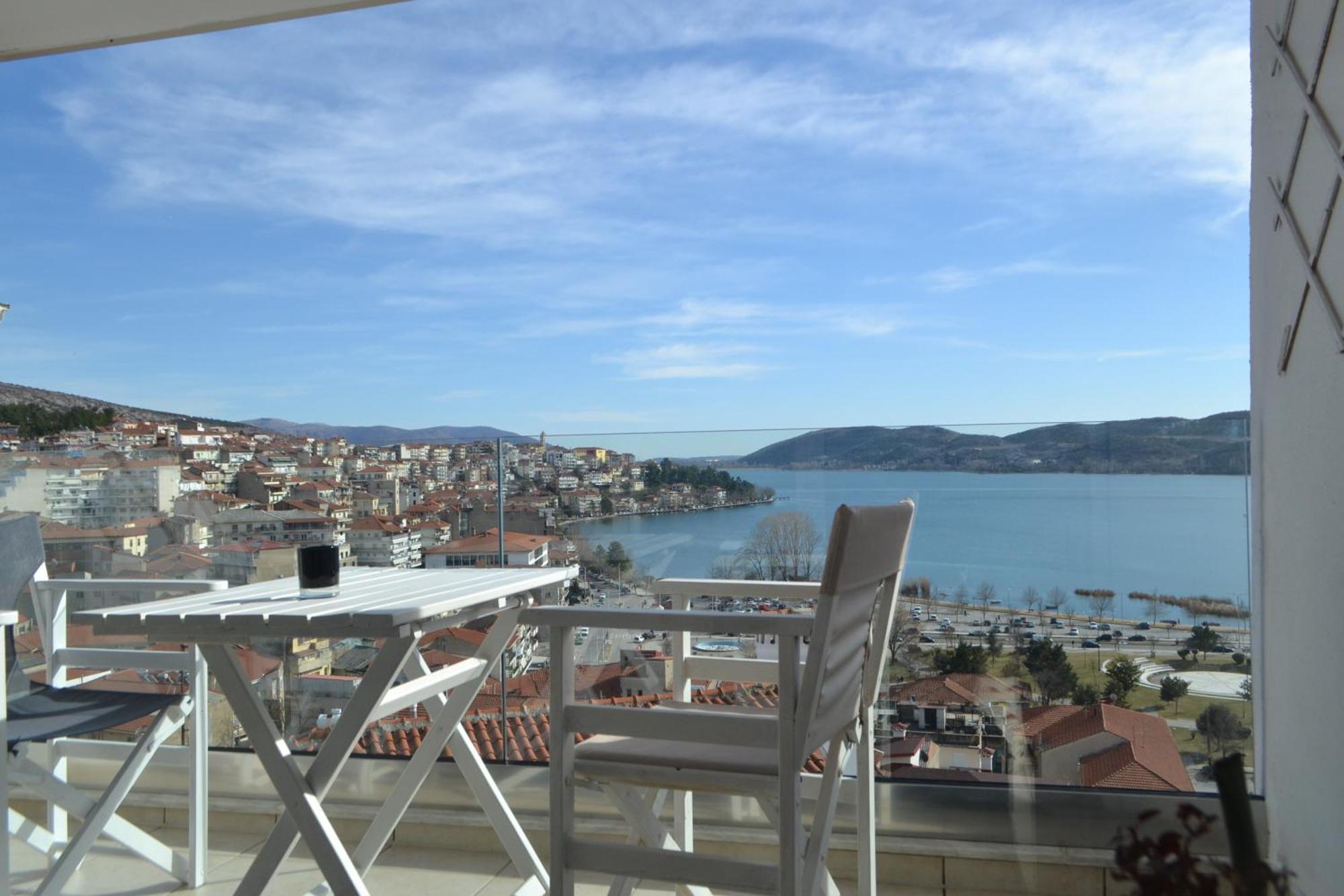 Calm Lake Balcony Kastoria Eksteriør billede